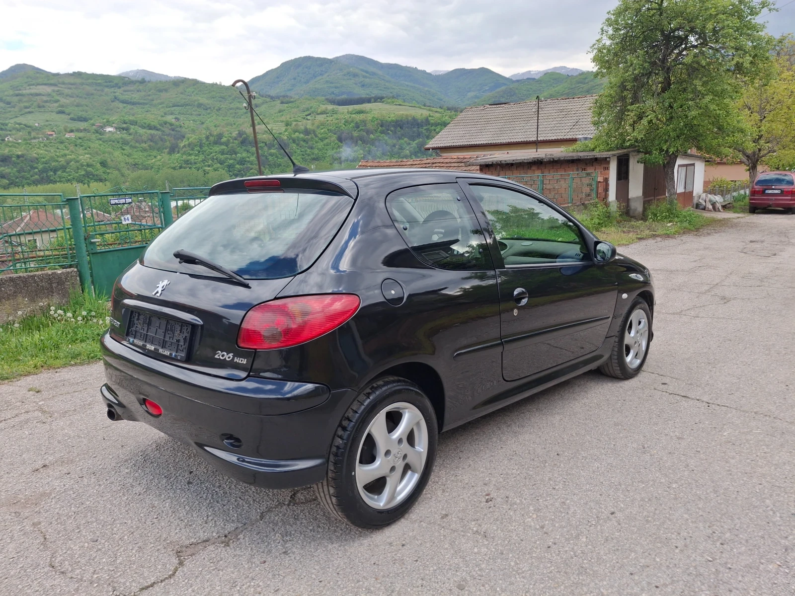 Peugeot 206 2.0hdi.klim, снимка 6 - Автомобили и джипове - 54383336