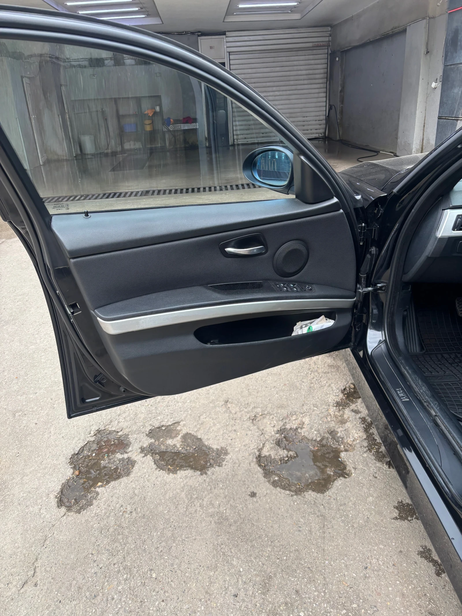 BMW 320 2.0 163 к.с., снимка 8 - Автомобили и джипове - 54457084