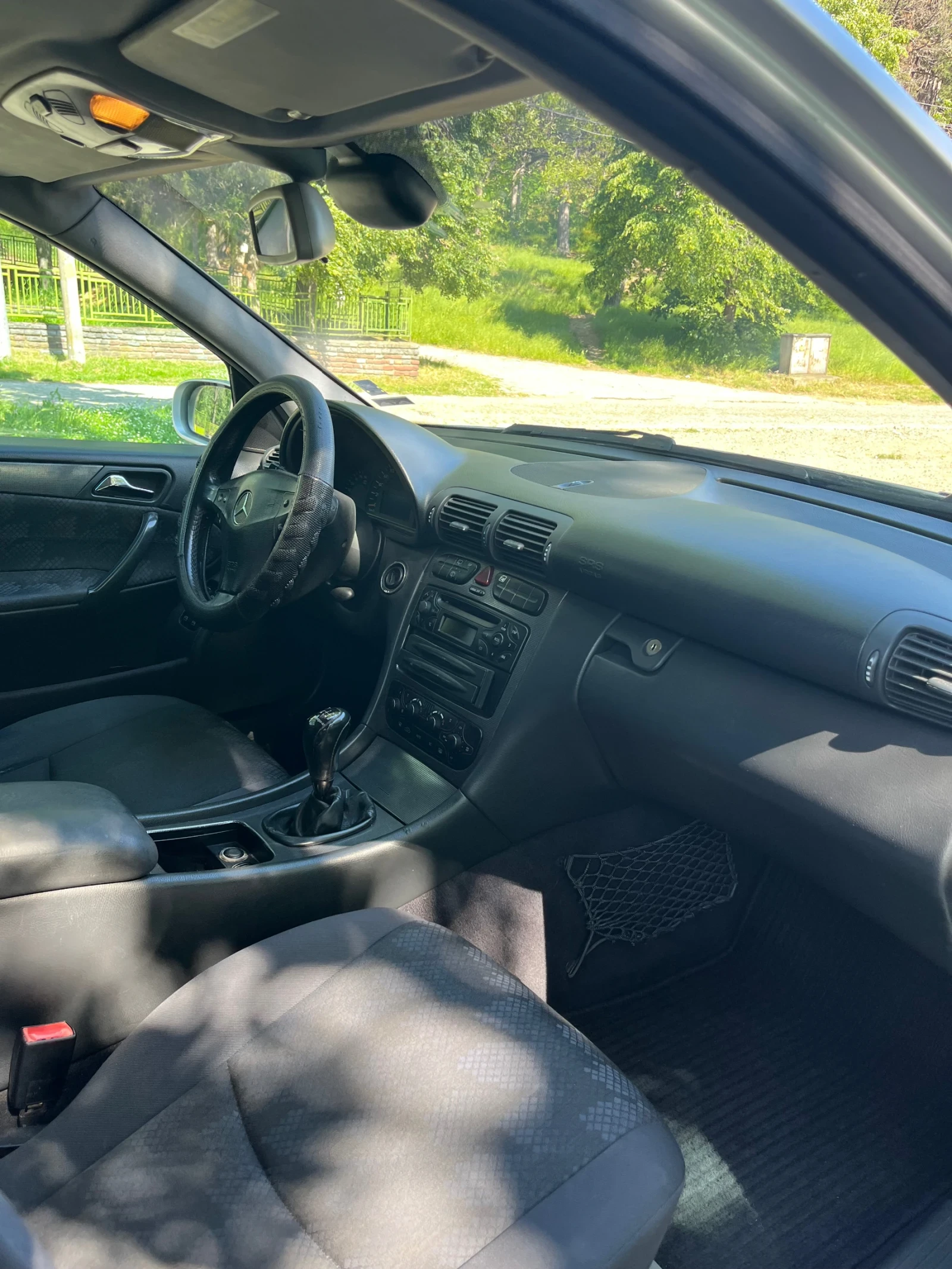 Mercedes-Benz C 220 2, 2 cdi, снимка 8 - Автомобили и джипове - 54702858