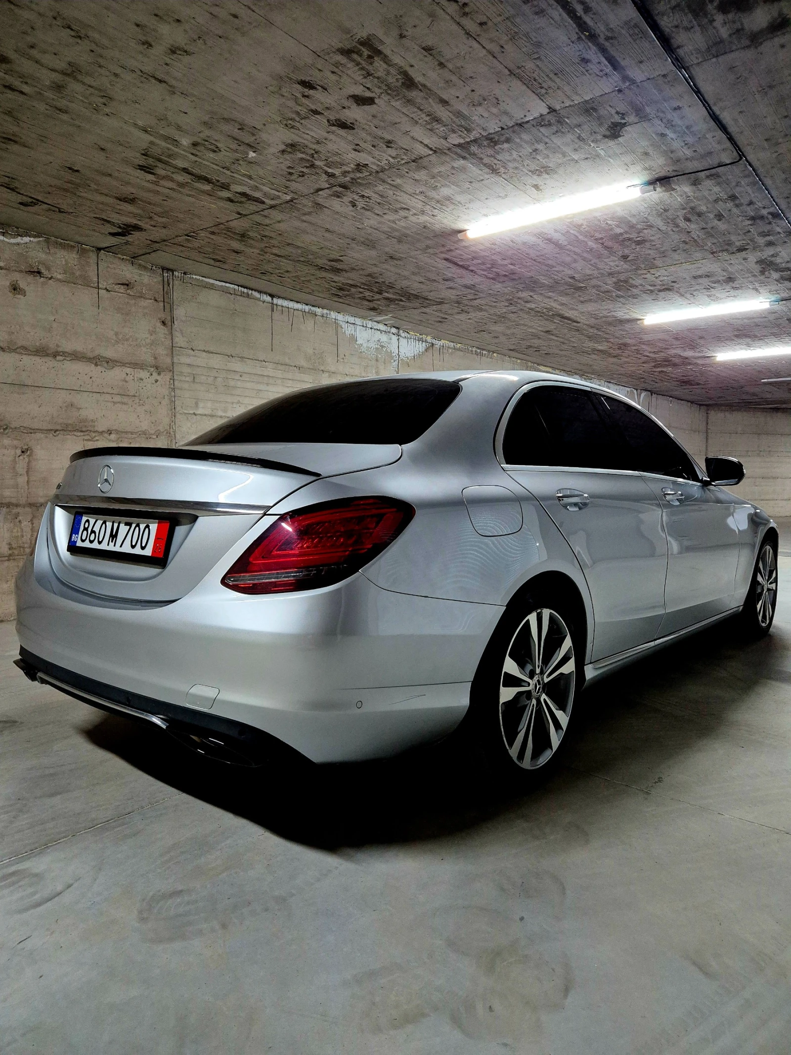 Mercedes-Benz C 300 KEYLESS/DISTR/9G-TRONIC/Реални километри, снимка 5 - Автомобили и джипове - 55158202