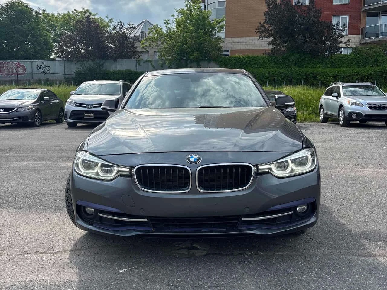 BMW 330 * 330i xDrive * CARFAX * ЦЕНА ДО БГ, снимка 2 - Автомобили и джипове - 54917993