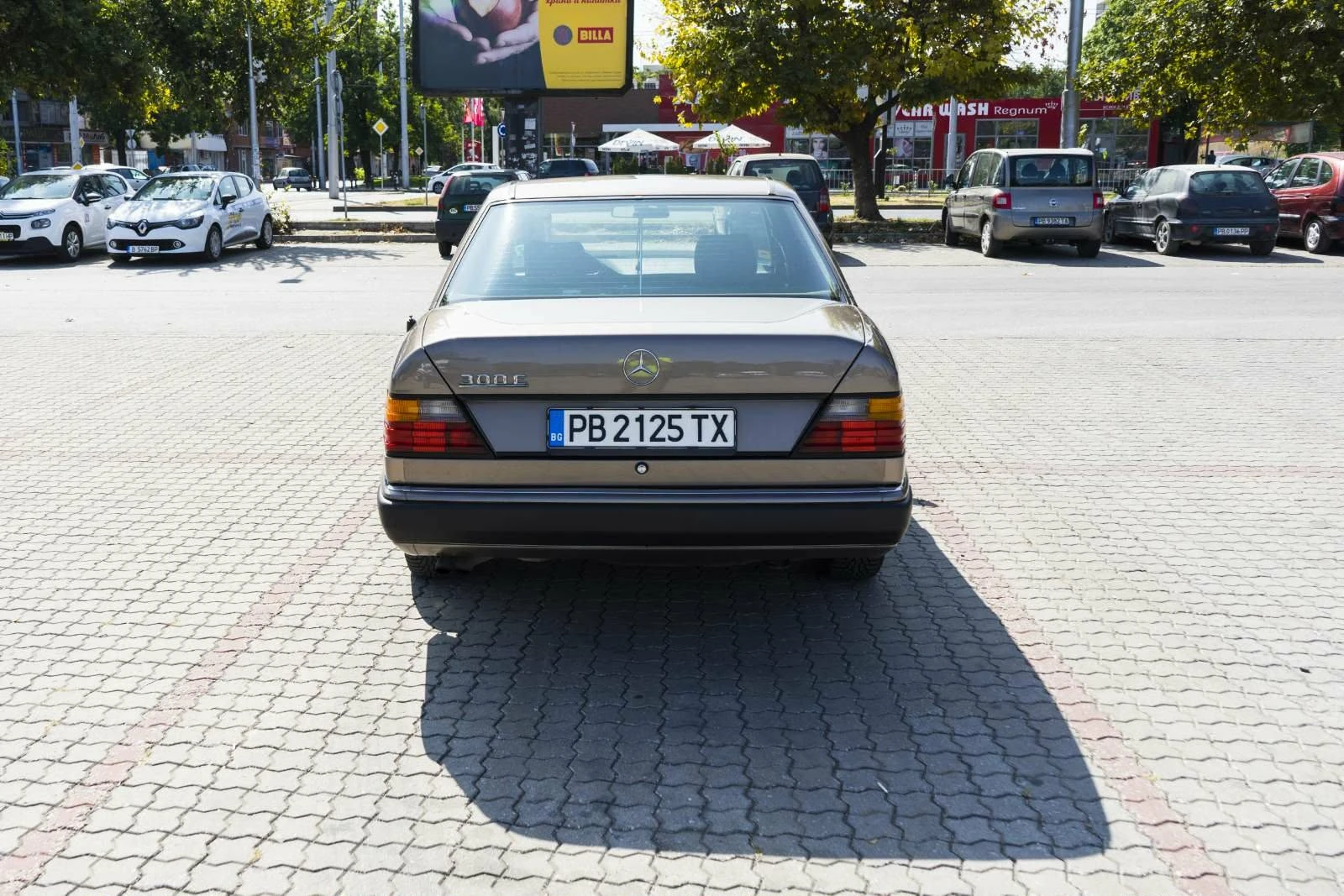 Mercedes-Benz 124 300 E 4x4, снимка 3 - Автомобили и джипове - 55148256