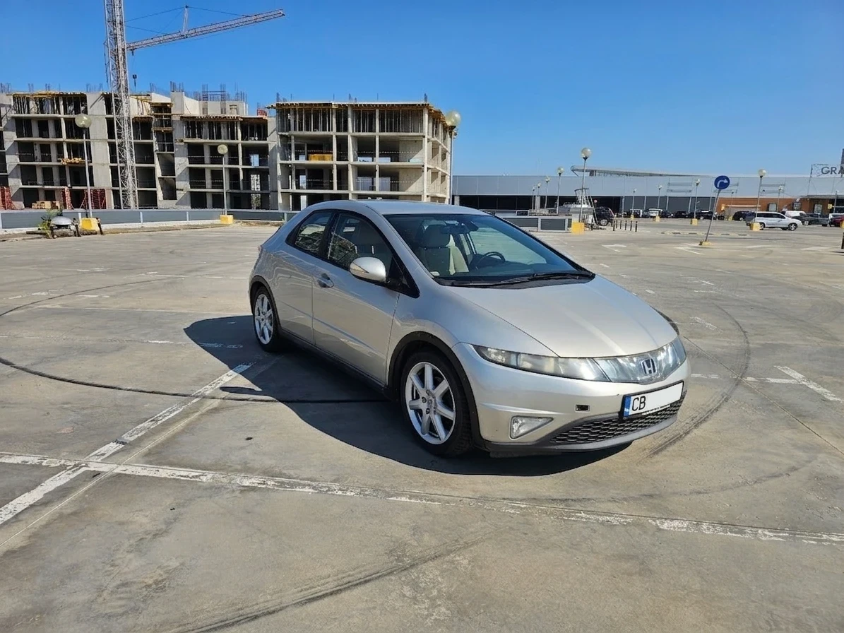 Honda Civic, снимка 2 - Автомобили и джипове - 55563339