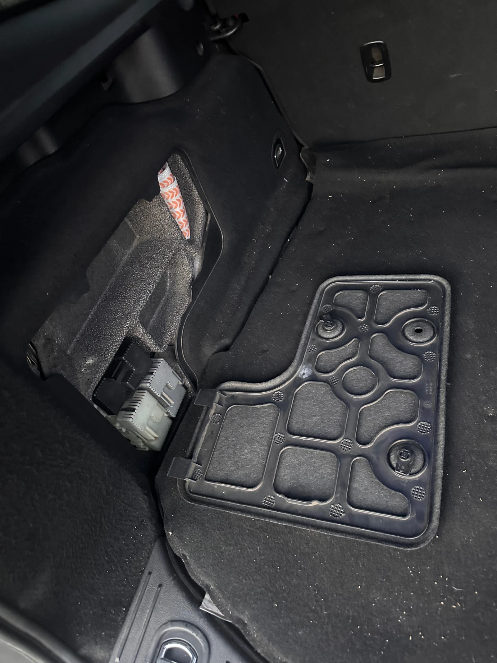 Ford Mondeo MK4 Titanium 2.0 TDCi, снимка 6 - Автомобили и джипове - 55589836