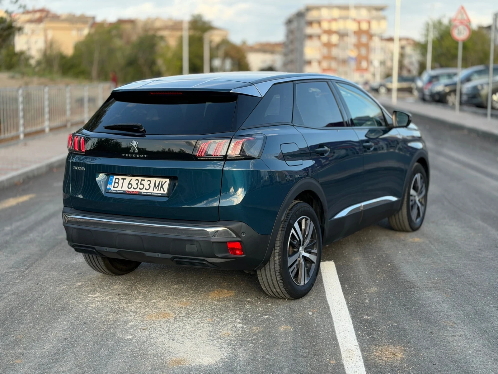 Peugeot 3008 1.5HDI Allure, снимка 6 - Автомобили и джипове - 55745936