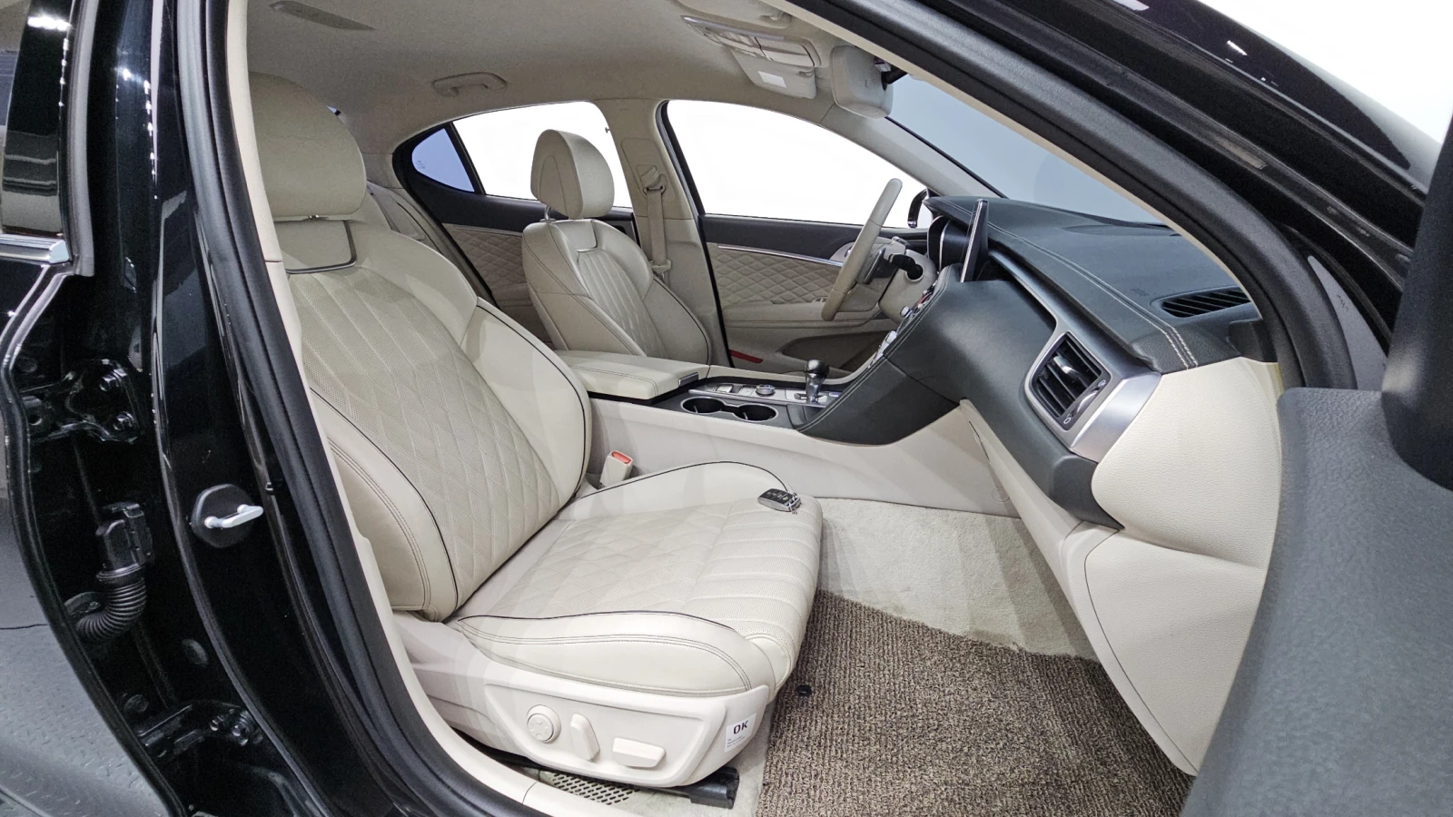 Genesis G70 2.0T 2WD ELITE autoprime.bg, снимка 12 - Автомобили и джипове - 55947805