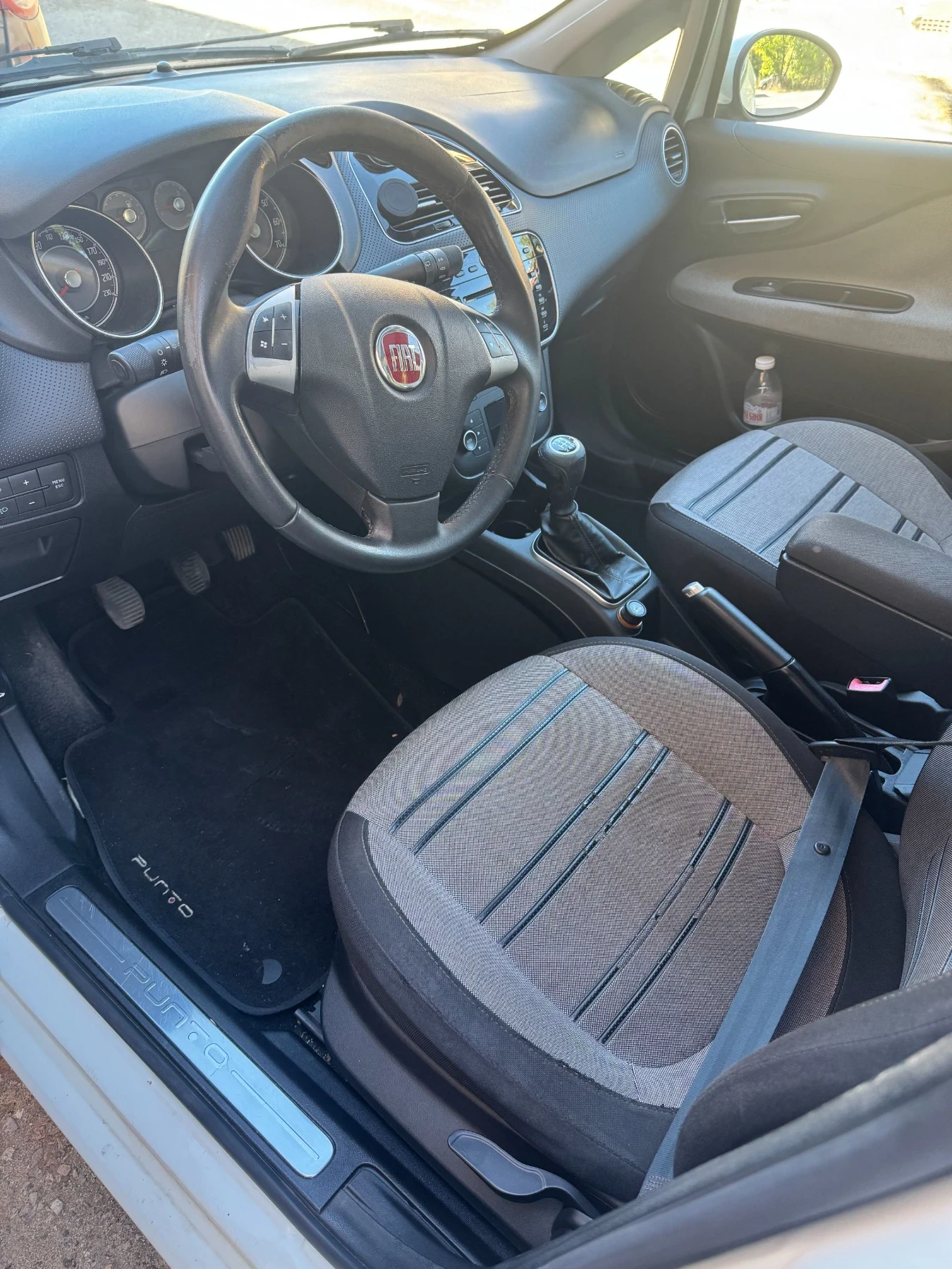 Fiat Punto 1.3 multijet, снимка 6 - Автомобили и джипове - 56562348