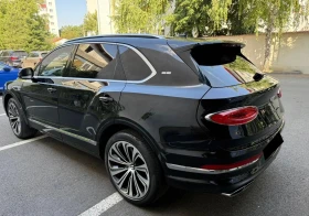 Bentley Bentayga 4.0 V8 AWD First Edition, снимка 3