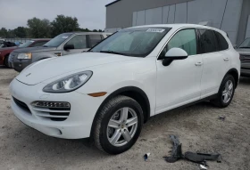 Porsche Cayenne  1