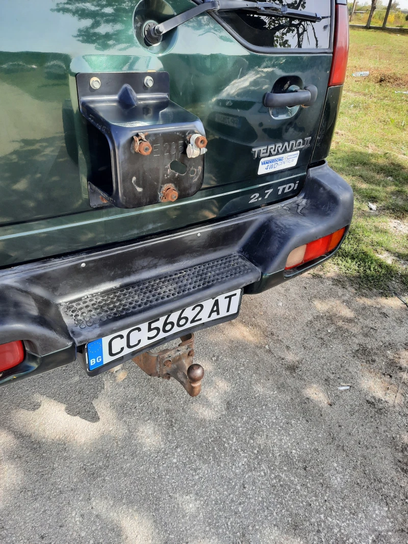 Nissan Terrano, снимка 7 - Автомобили и джипове - 47576192