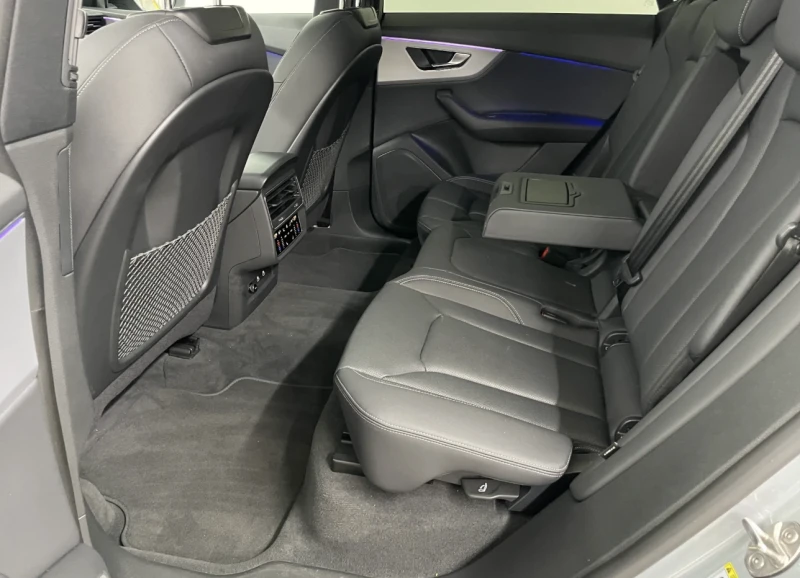 Audi Q8 50TDI S line Гаранция/360/Обдухване/Панорама, снимка 7 - Автомобили и джипове - 52540820