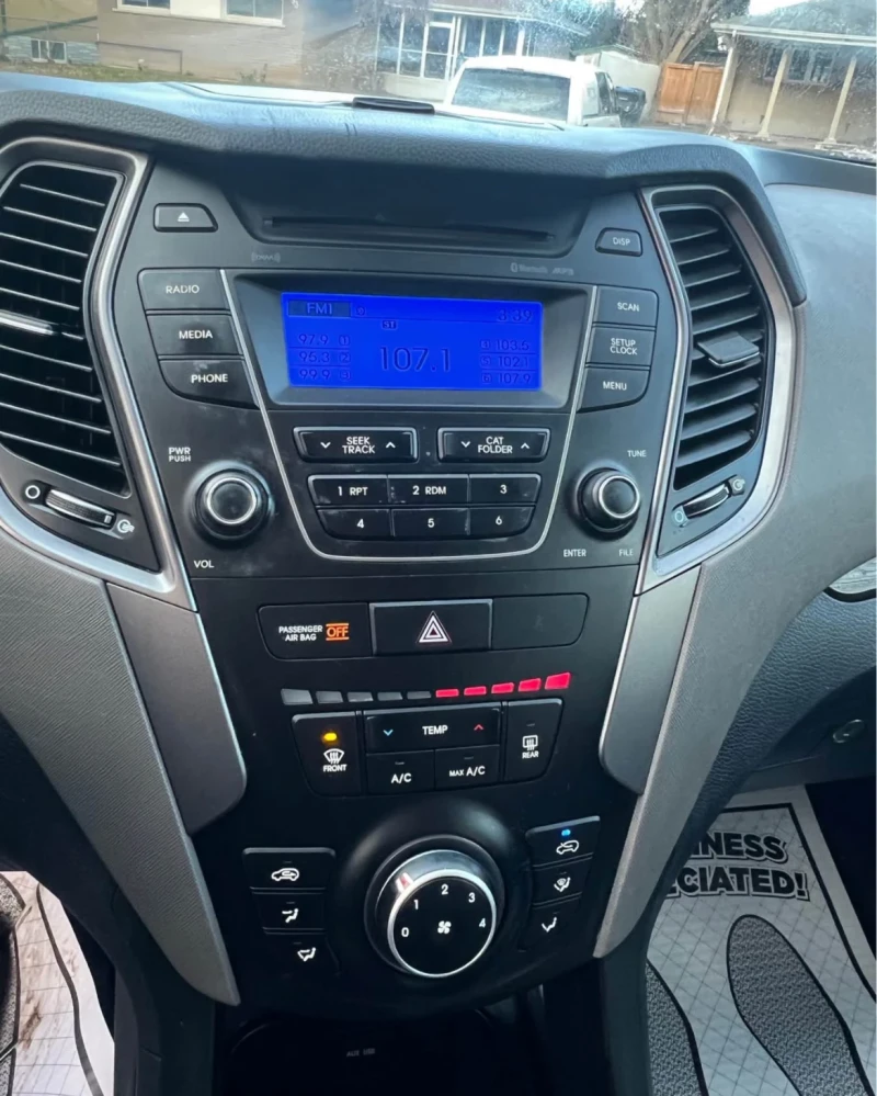 Hyundai Santa fe XL * * 7 МЕСТА * * CARFAX * * АВТО КРЕДИТ * * , снимка 10 - Автомобили и джипове - 52789496