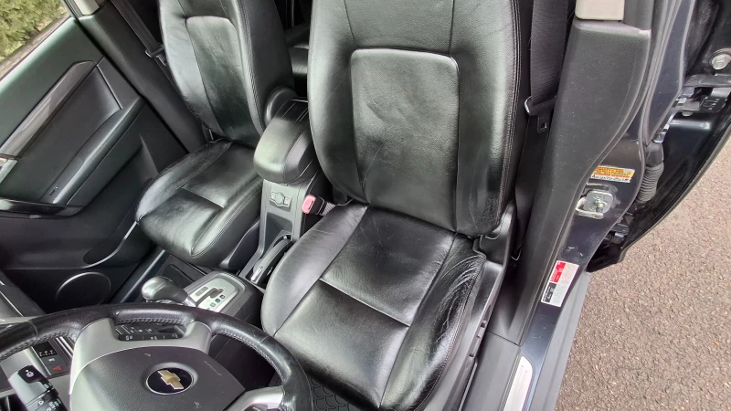 Chevrolet Captiva, снимка 13 - Автомобили и джипове - 53203864