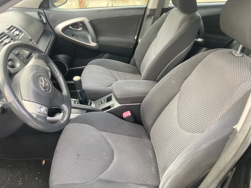 Toyota Rav4, снимка 8 - Автомобили и джипове - 53382817