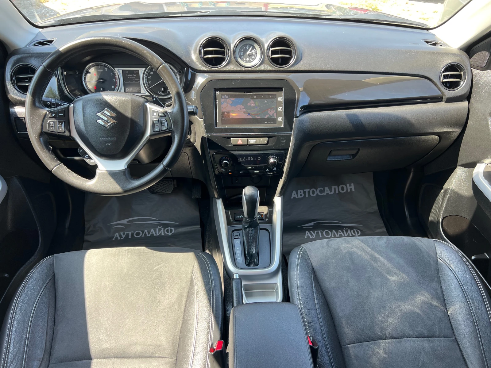 Suzuki Vitara 1.6VVT/GPL AVTOMAT DISTR CAMERA KEY LESS GO NAVI  - изображение 8