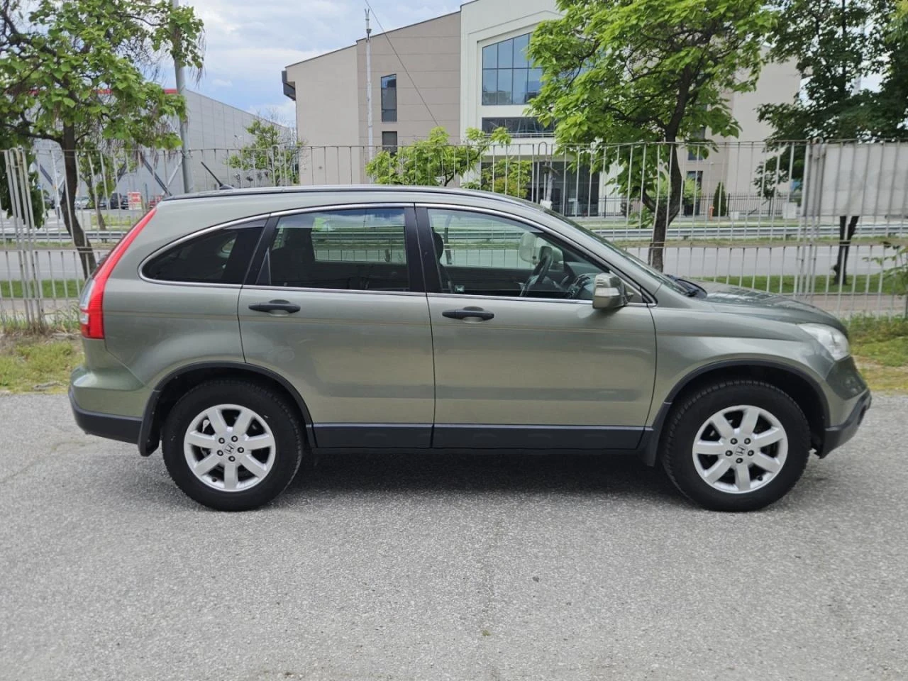 Honda Cr-v 2, 4 бензин  - изображение 5