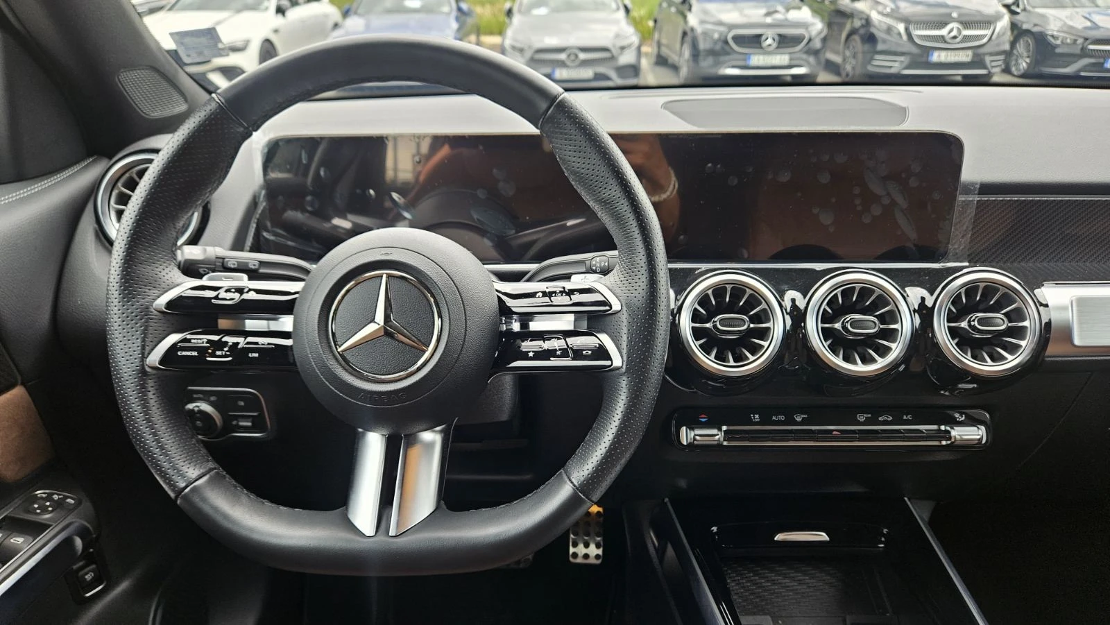Mercedes-Benz GLB 220d 4MATIC 6+ 1, снимка 12 - Автомобили и джипове - 51400902