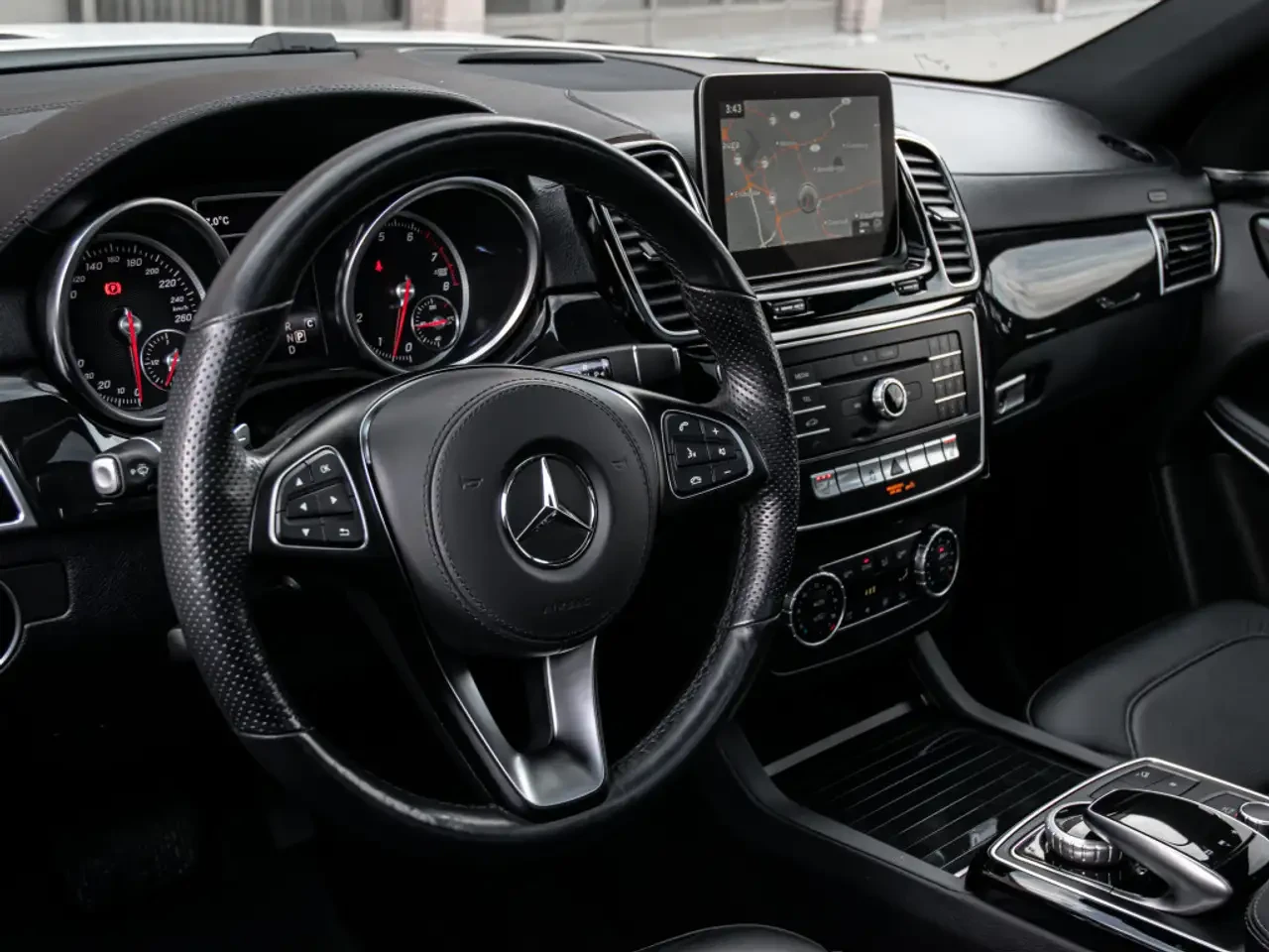 Mercedes-Benz GLS 500 AMG PACK* 360 КАМЕРА* PANORAMA* HARMAN* ЩОРИ* KEYL - изображение 5