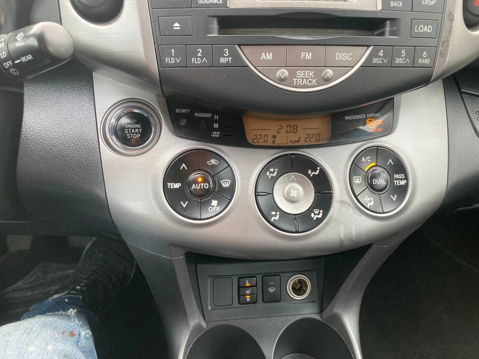 Toyota Rav4  - изображение 9