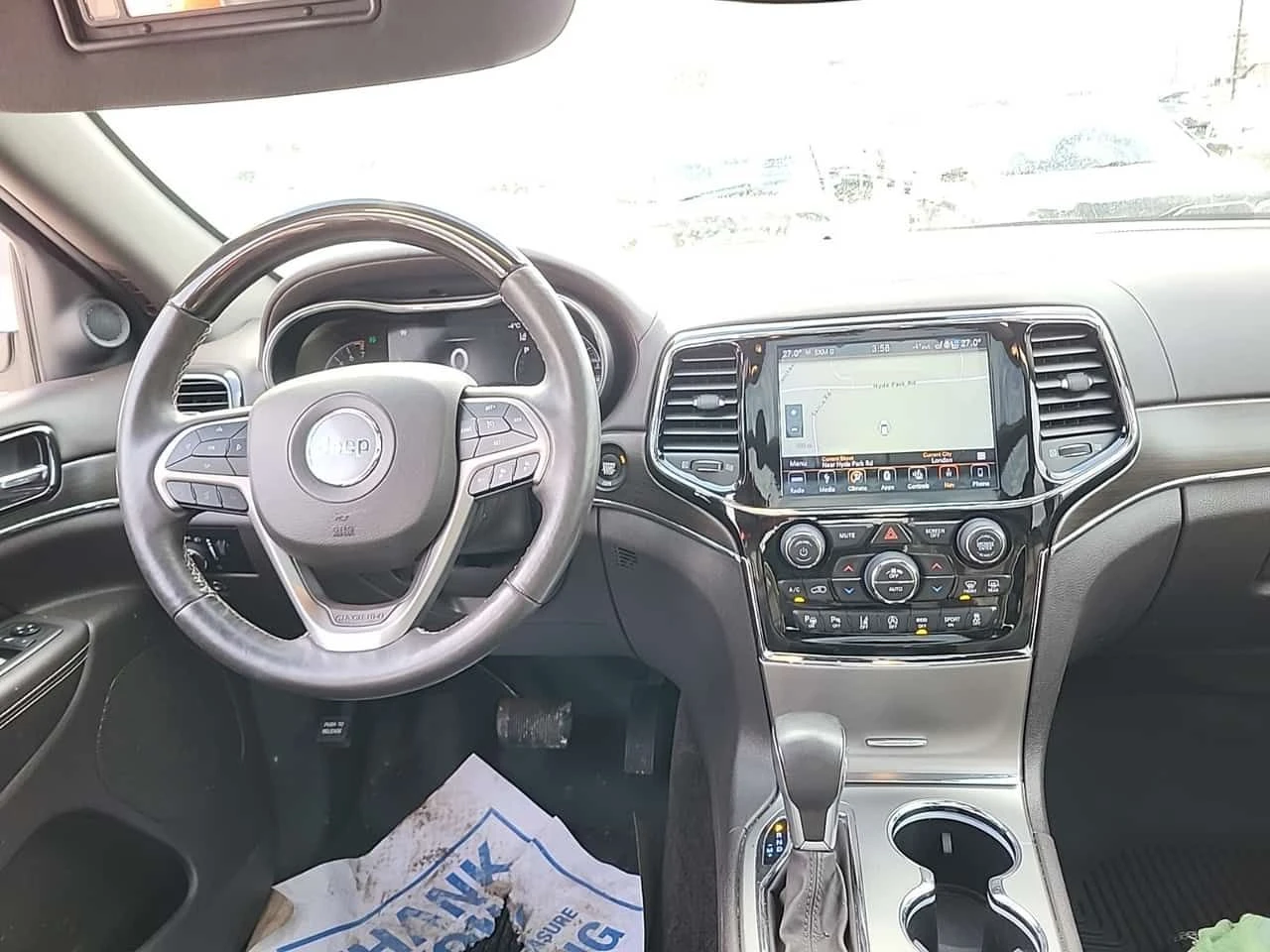 Jeep Grand cherokee OVERLAND/ДИСТРОНИК/ПАНОРАМА/ОБДУХВАНЕ - изображение 6