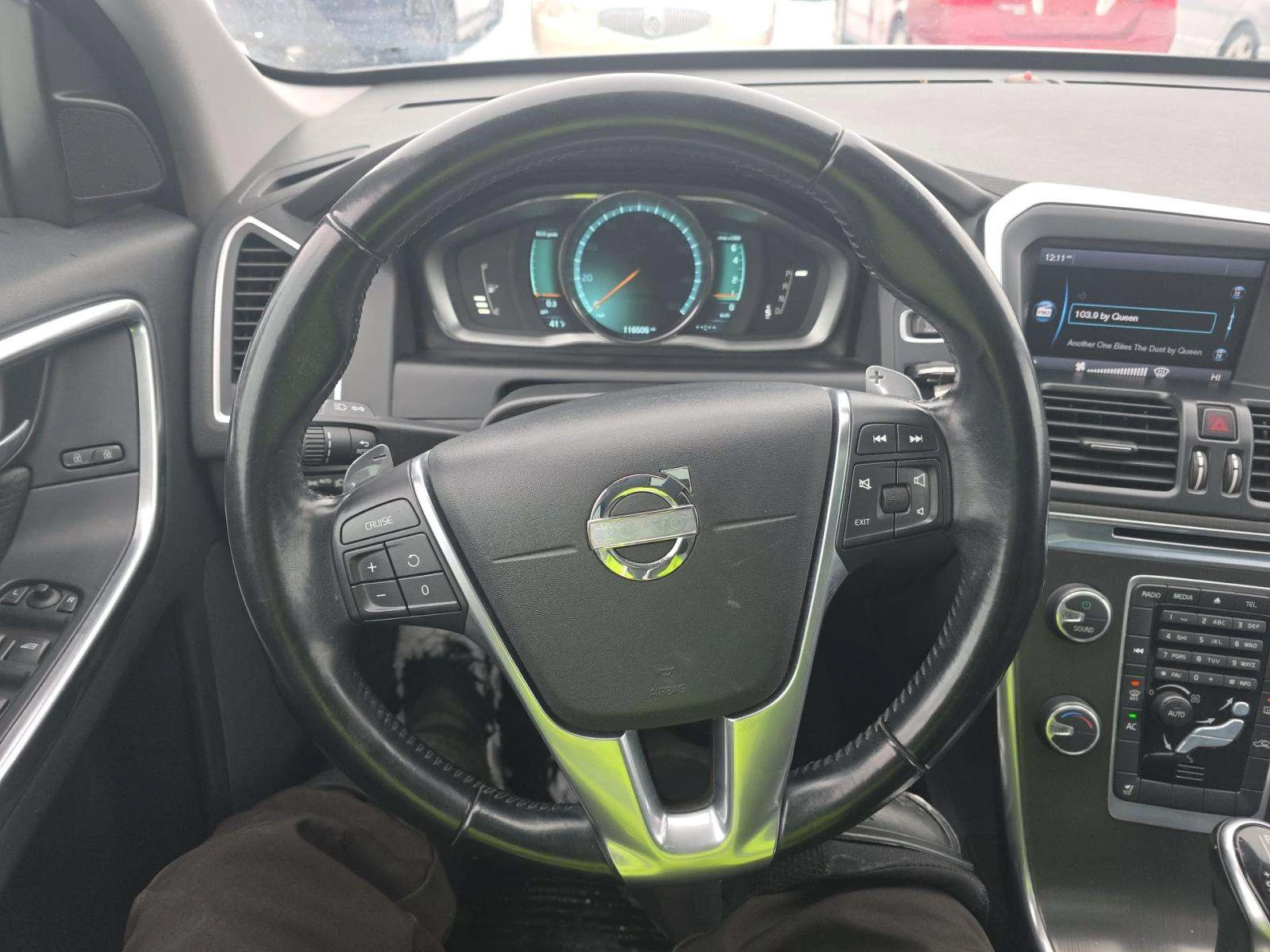 Volvo XC60 T6* ДИГИТАЛНО* ТАБЛО* ПОДГРЕВ* КАМЕРА* КЕЙЛЕС* , снимка 6 - Автомобили и джипове - 53802486