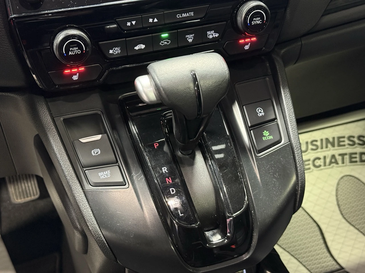 Honda Cr-v Black Edition AWD* Шибидах* Подгрев* Задна камера*, снимка 12 - Автомобили и джипове - 54073116