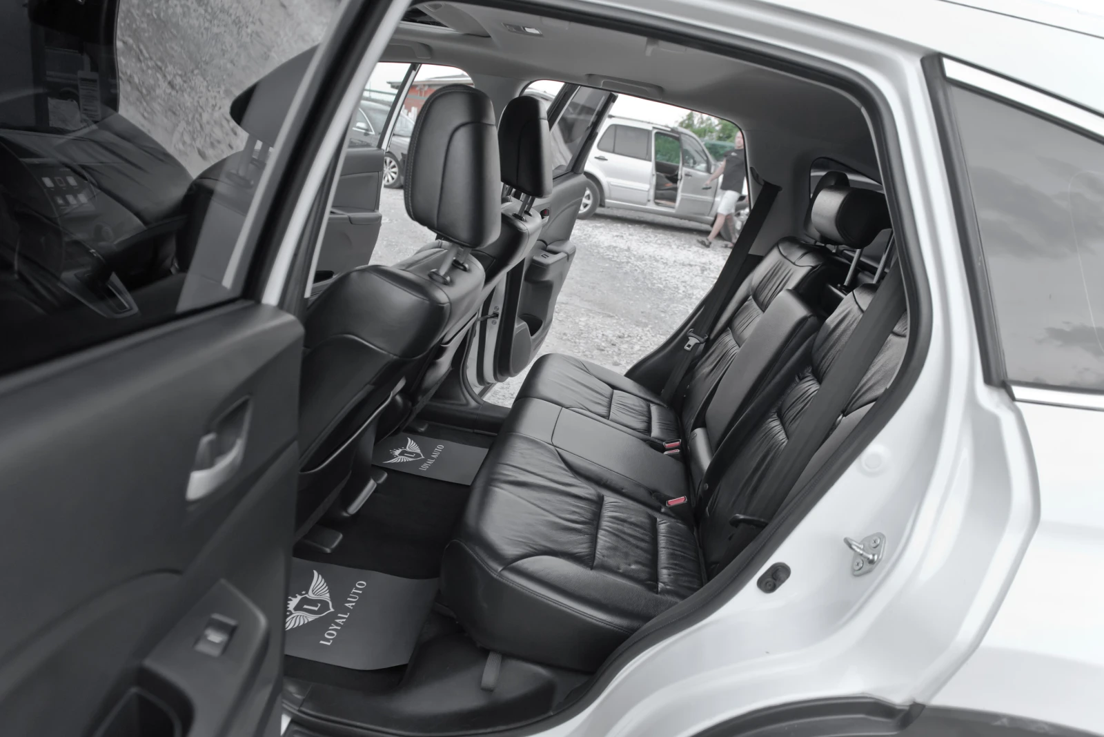 Honda Cr-v 2.4 AWD, снимка 15 - Автомобили и джипове - 55133702