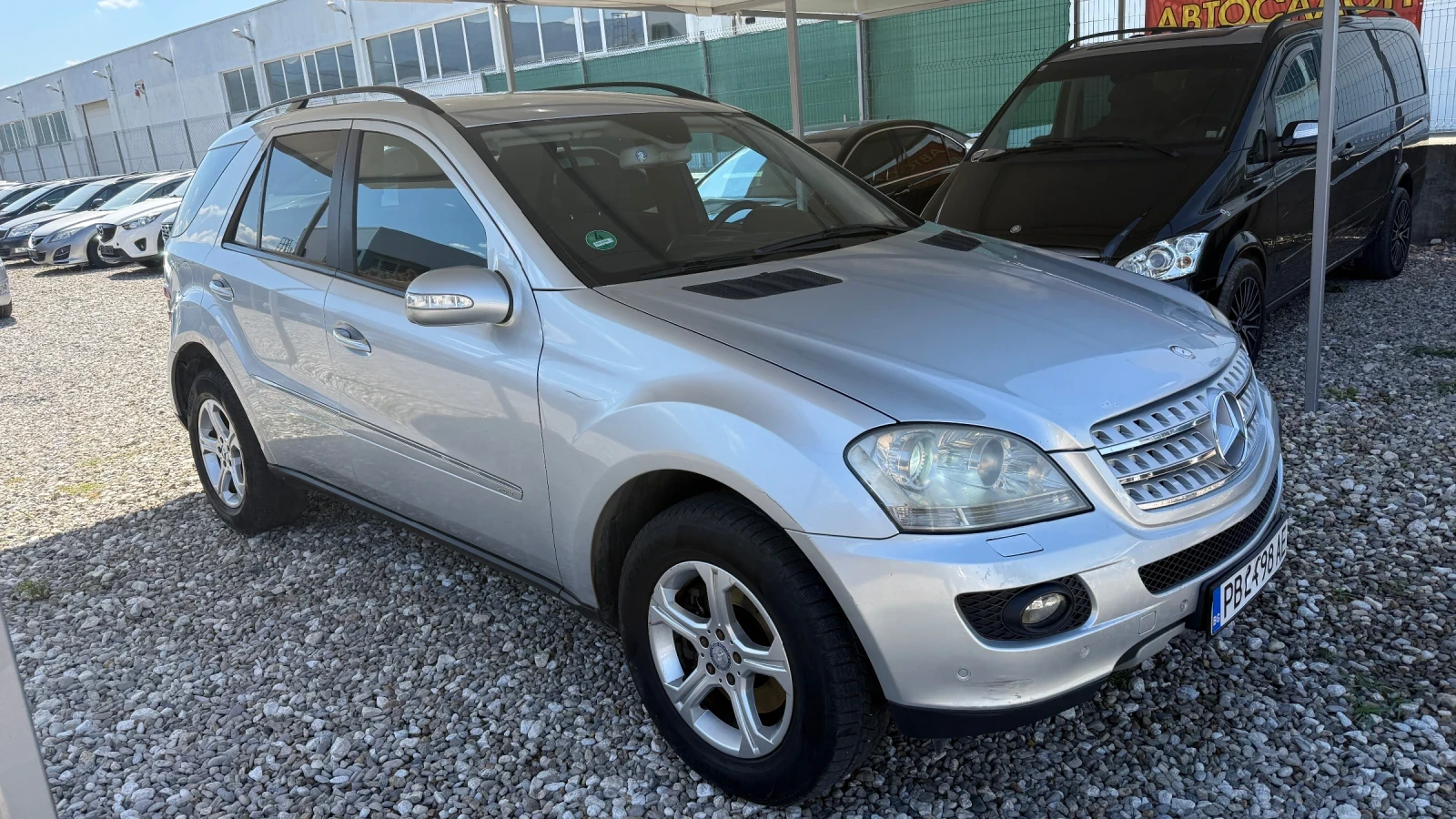 Mercedes-Benz ML 320 3.2 CDI 4 Matic, снимка 3 - Автомобили и джипове - 55665711