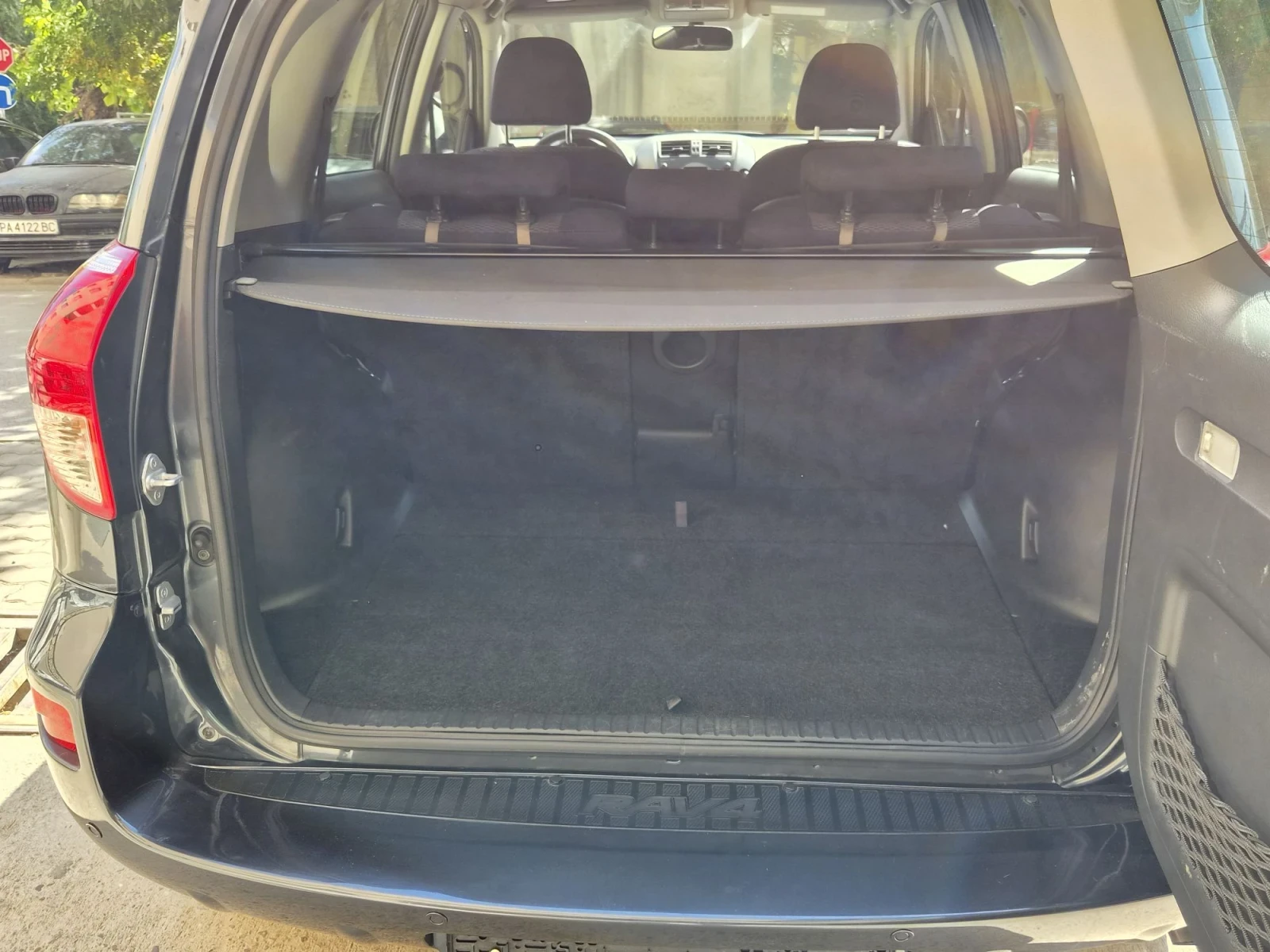 Toyota Rav4 2.0 vvti 4x4 euro 4, снимка 12 - Автомобили и джипове - 56021291