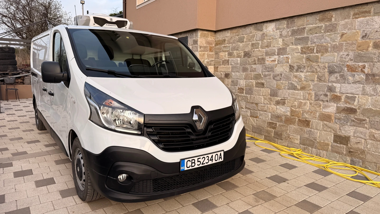 Renault Trafic FRIGO-145k./Euro 6, снимка 5 - Бусове и автобуси - 54183613