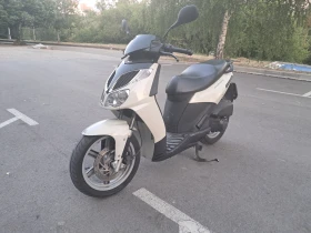 Aprilia 200 Sport City 200, снимка 1