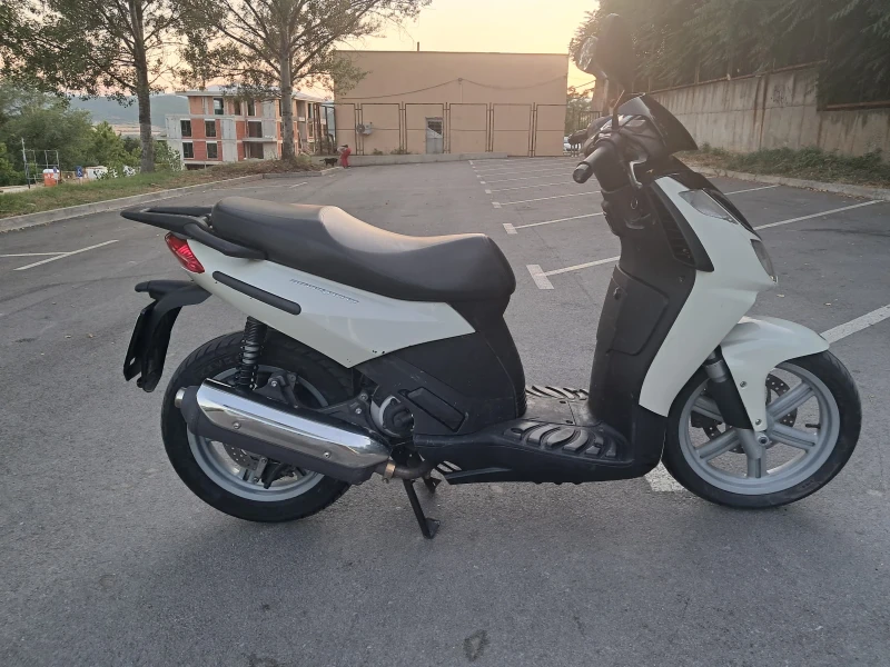 Aprilia 200 Sport City 200, снимка 3 - Мотоциклети и мототехника - 51957935