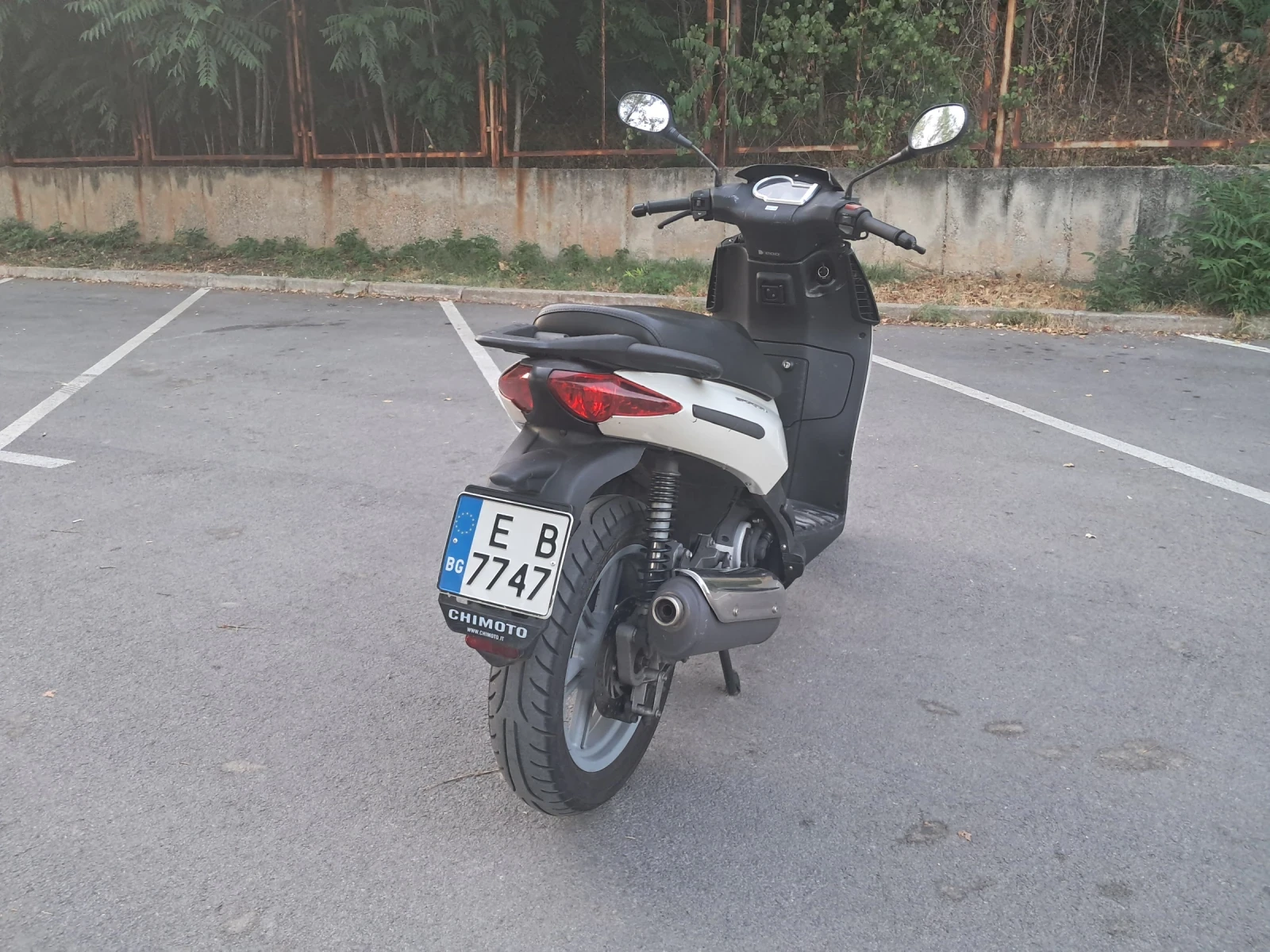 Aprilia 200 Sport City 200 - изображение 4