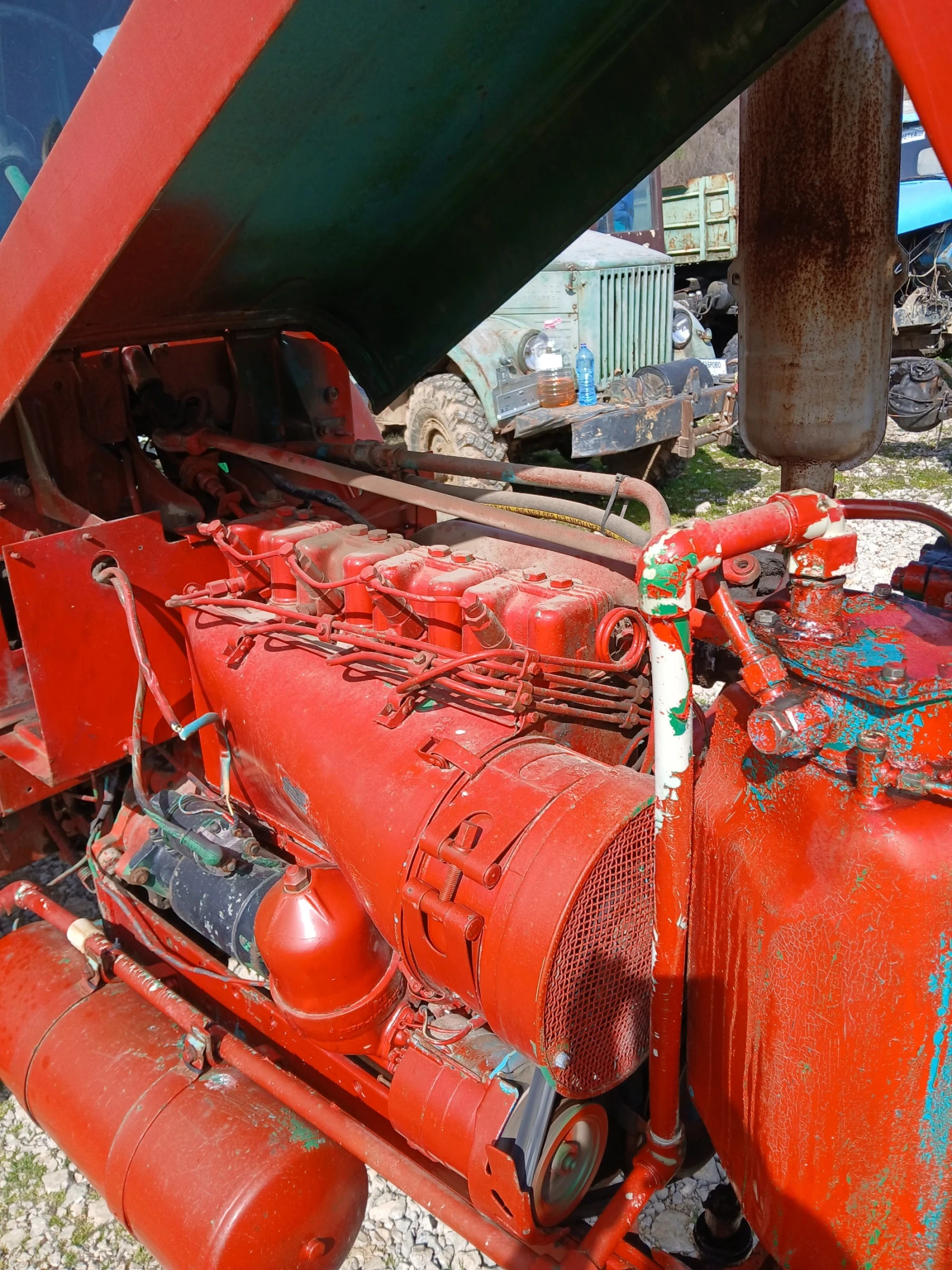 Трактор ЛТЗ T40S (задно предаване), снимка 9 - Селскостопанска техника - 53977805