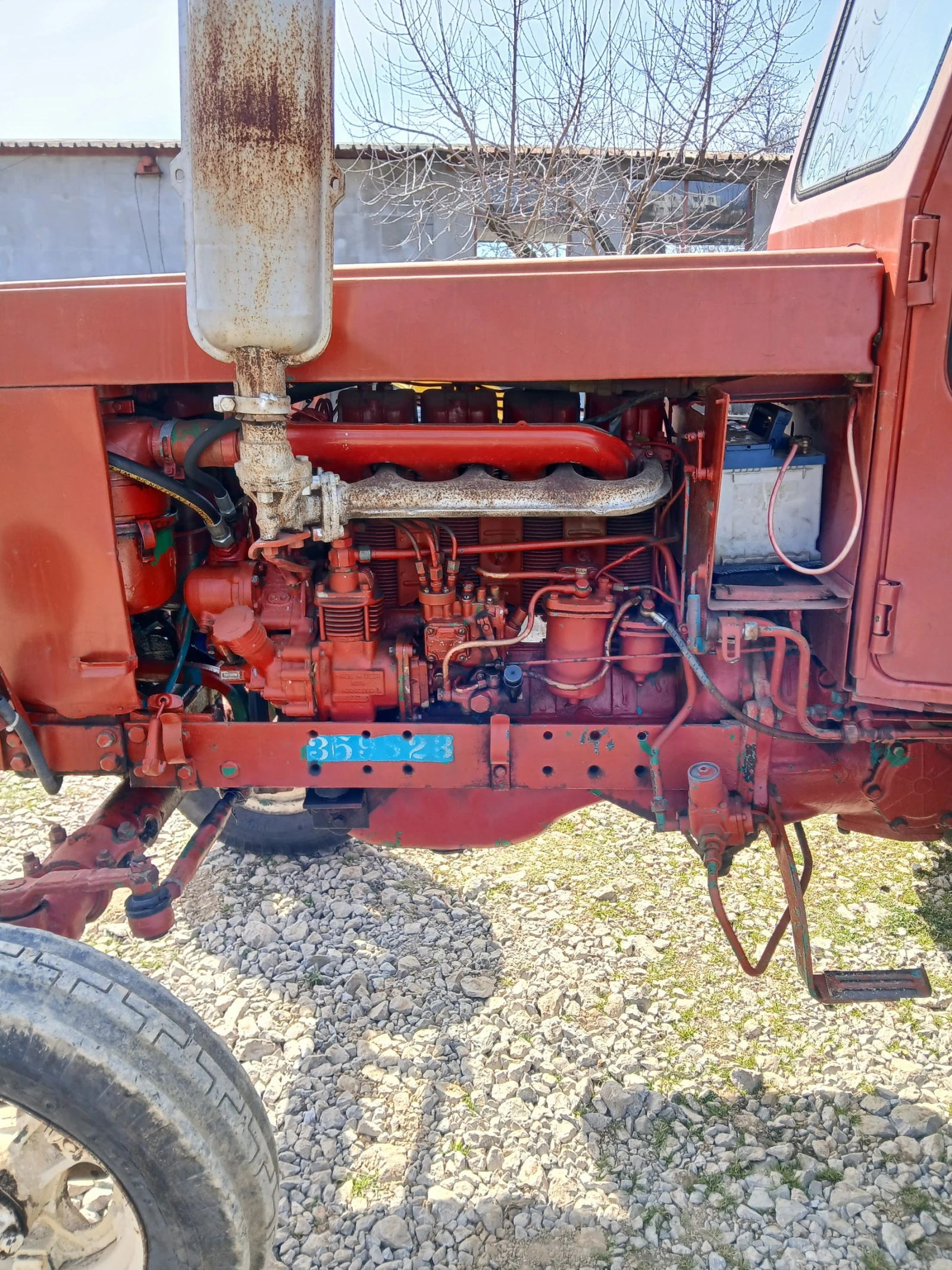 Трактор ЛТЗ T40S (задно предаване), снимка 6 - Селскостопанска техника - 53977805