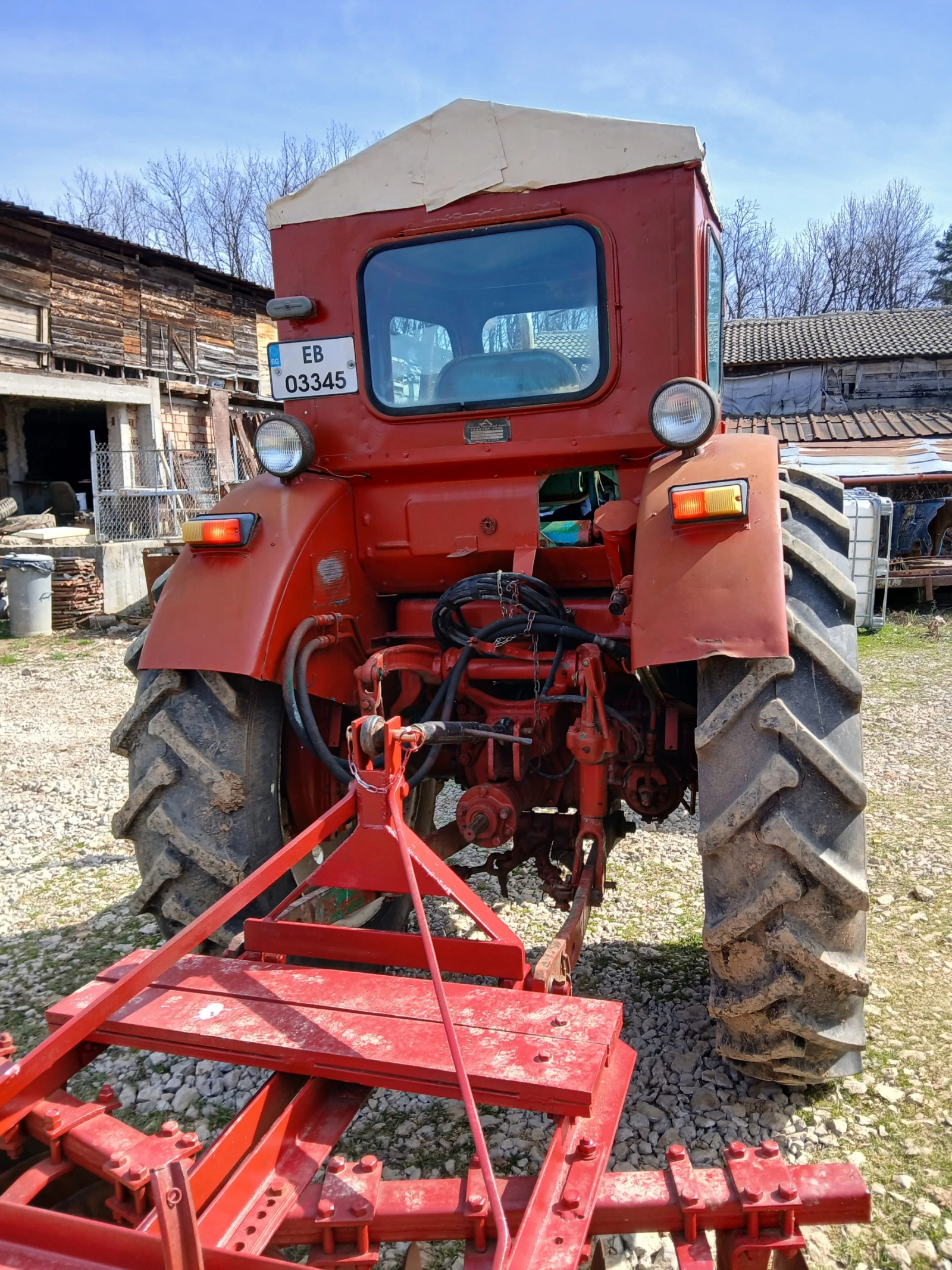 Трактор ЛТЗ T40S (задно предаване), снимка 4 - Селскостопанска техника - 53977805