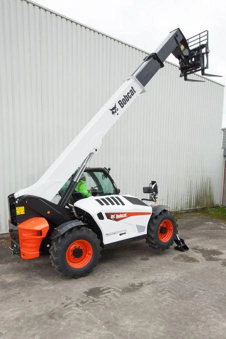 Телескопични товарачи Bobcat T35.105, снимка 4 - Индустриална техника - 22489344