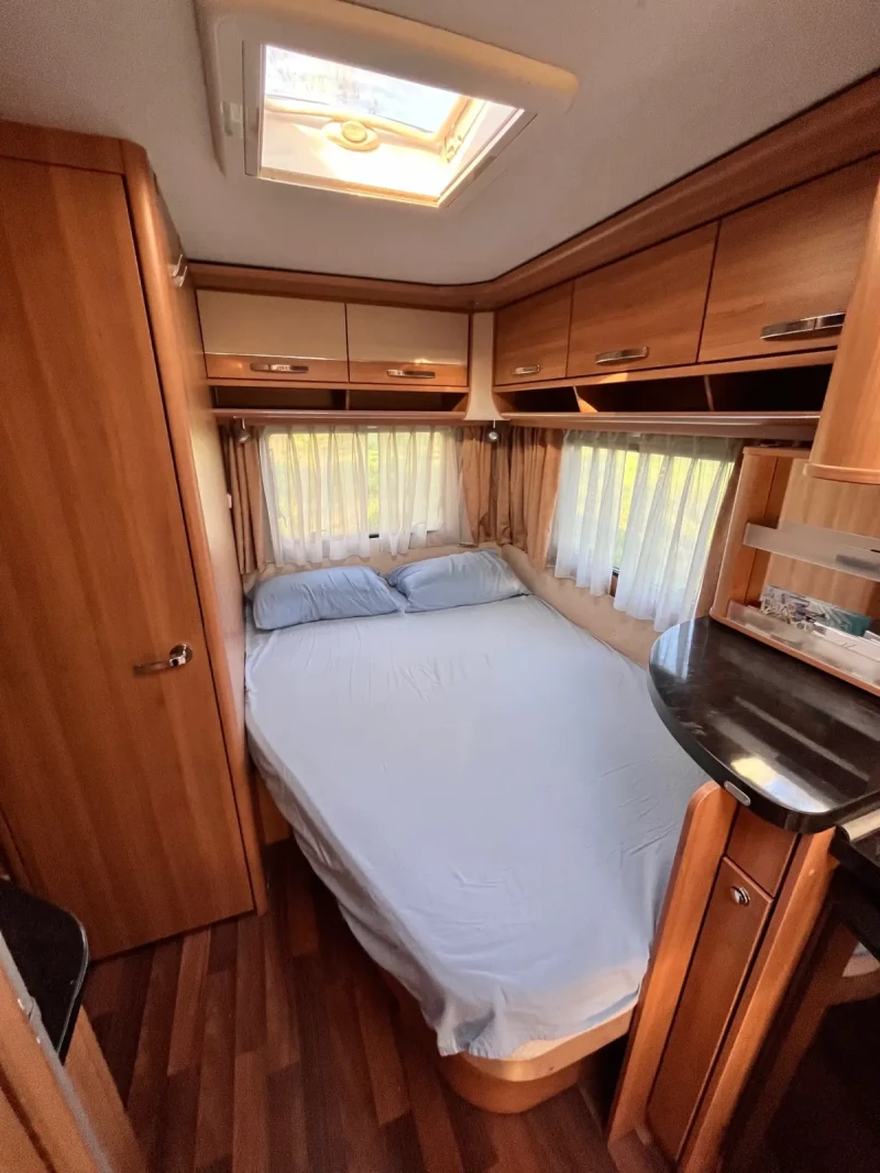 Каравана HYMER / ERIBA, снимка 8 - Каравани и кемпери - 52932946