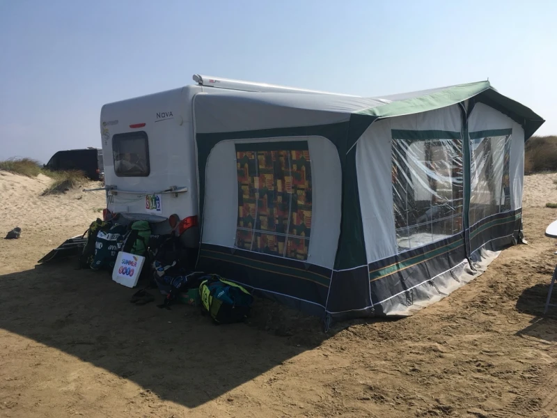 Каравана HYMER / ERIBA, снимка 6 - Каравани и кемпери - 52932946