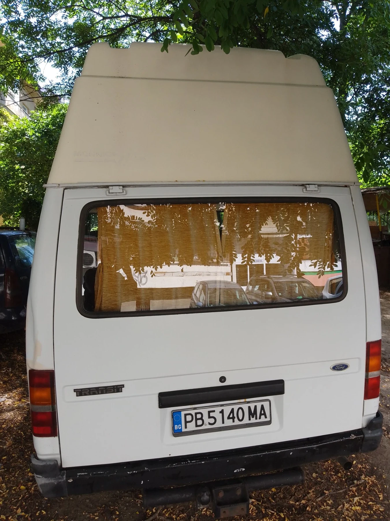 Кемпер Ford Transit, снимка 10 - Каравани и кемпери - 55581431