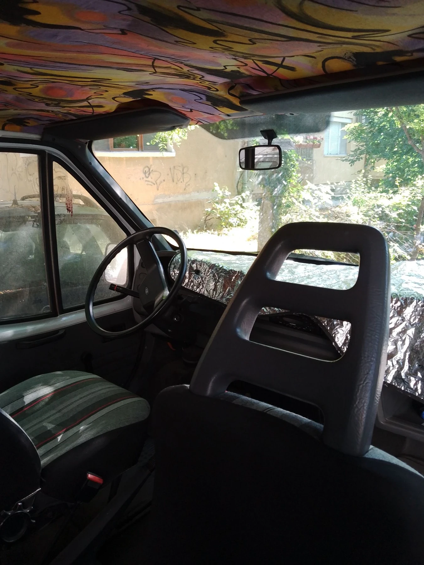Кемпер Ford Transit, снимка 8 - Каравани и кемпери - 55581431