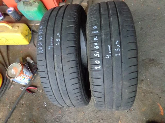 Гуми Летни 205/60R16, снимка 11 - Гуми и джанти - 18673497