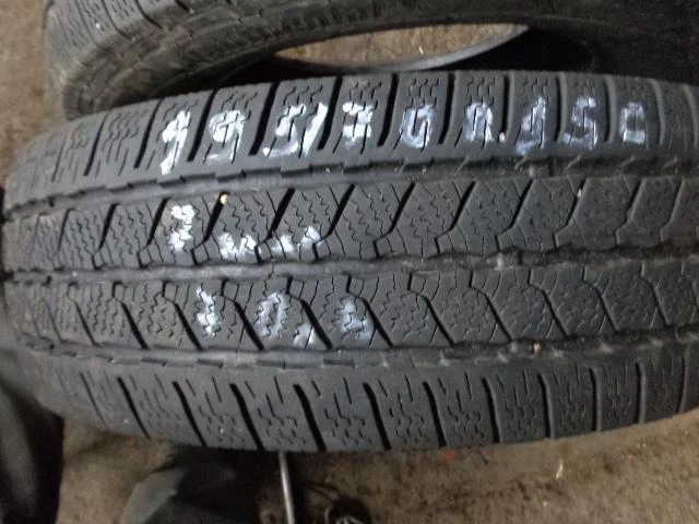 Гуми Зимни 195/70R15, снимка 1 - Гуми и джанти - 20253681