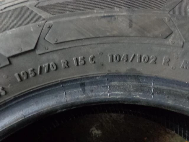 Гуми Зимни 195/70R15, снимка 9 - Гуми и джанти - 20253681