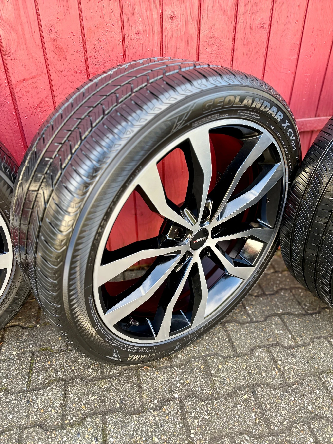 ���� � ������ 275/40R21 �� ����� | Mobile.bg � ����������� 7