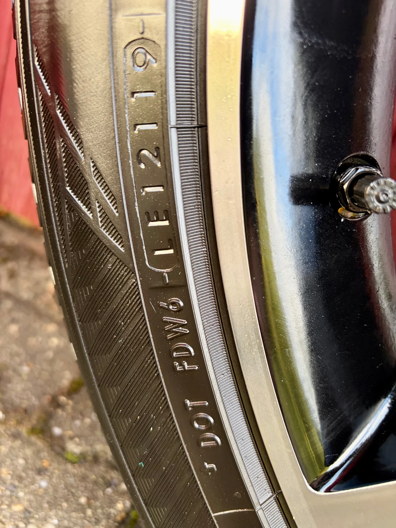 ���� � ������ 275/40R21 �� ����� | Mobile.bg � ����������� 10