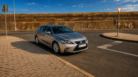 Lexus CT 200h в гаранция, 100 хил. км реални!!!, снимка 8