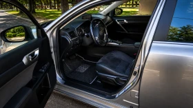 Lexus CT 200h в гаранция, 100 хил. км реални!!!, снимка 10
