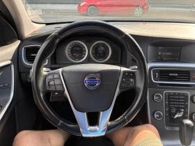 Volvo V60 D5 - 6600 € - 30443872 9
