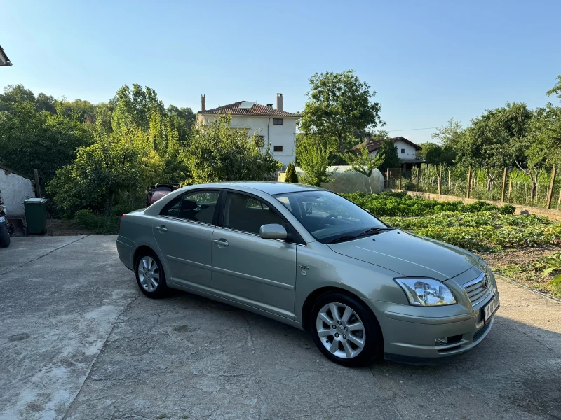 Toyota Avensis Toyota Avensis 2.2 D-CAT 177 кс, снимка 3 - Автомобили и джипове - 47392279